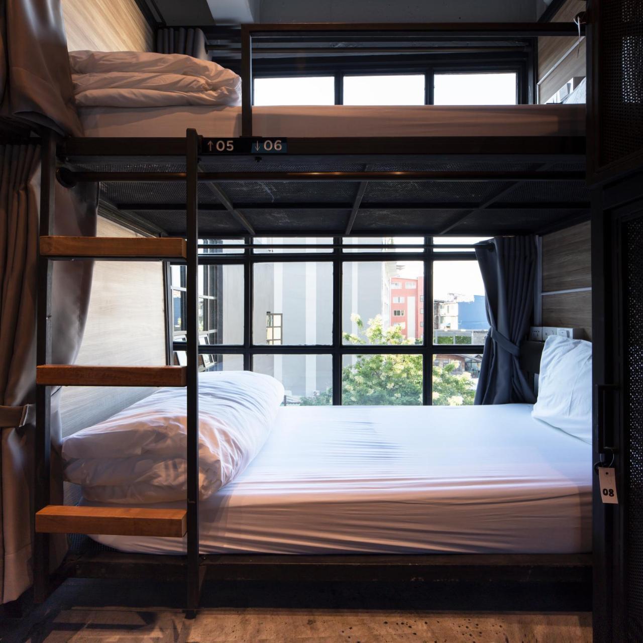 Bed Station Khaosan 旅馆